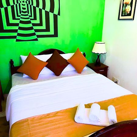 Notre Dame D'Arcadia Otel Nuwara Eliya Dış mekan fotoğraf